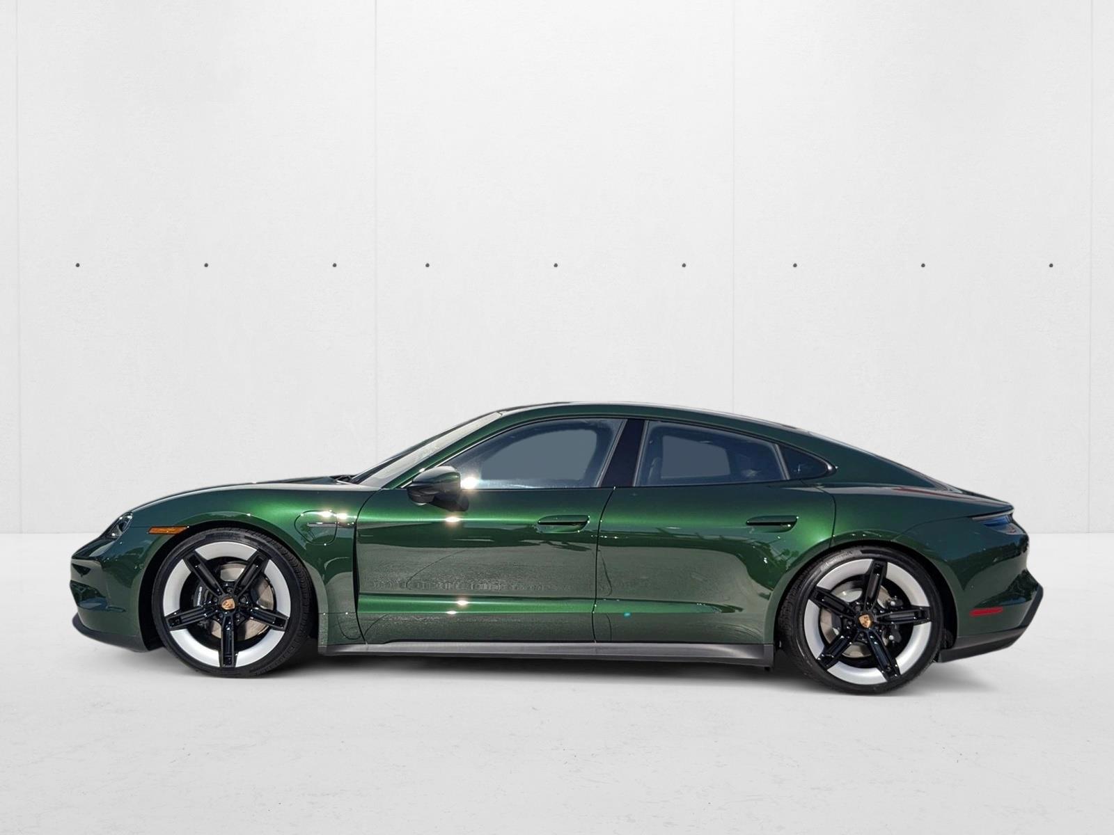 Thumbnail: 2026 Porsche Taycan - 2