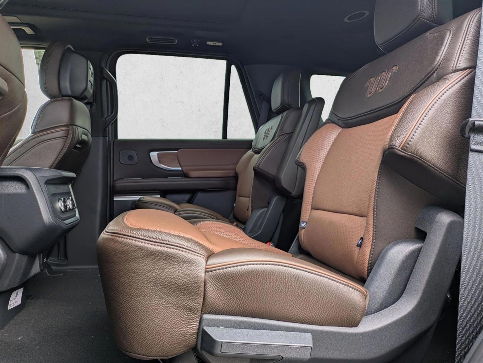 Thumbnail: 2026 Ford Expedition - 6