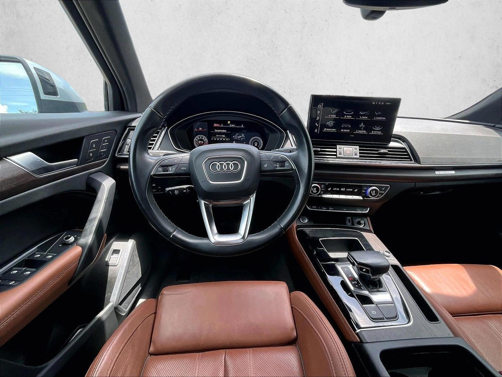 Thumbnail: 2022 Audi Q5 - 3