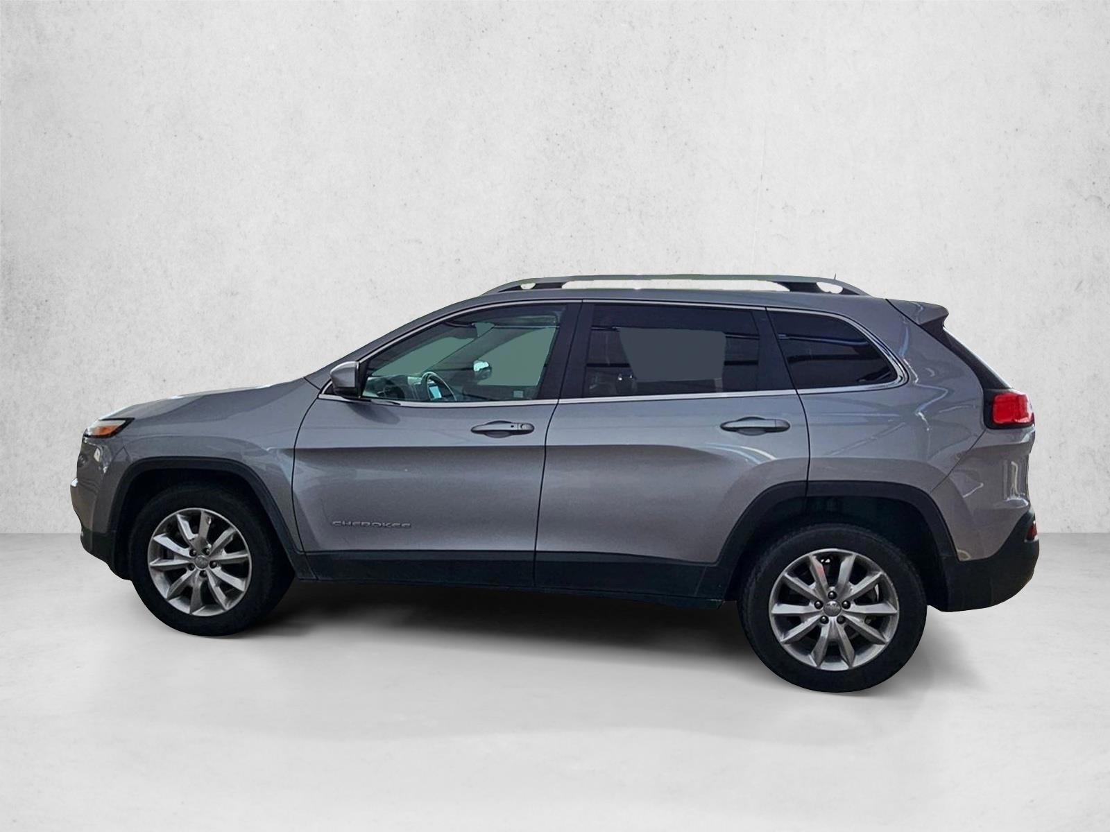 Thumbnail: 2016 Jeep Cherokee - 2