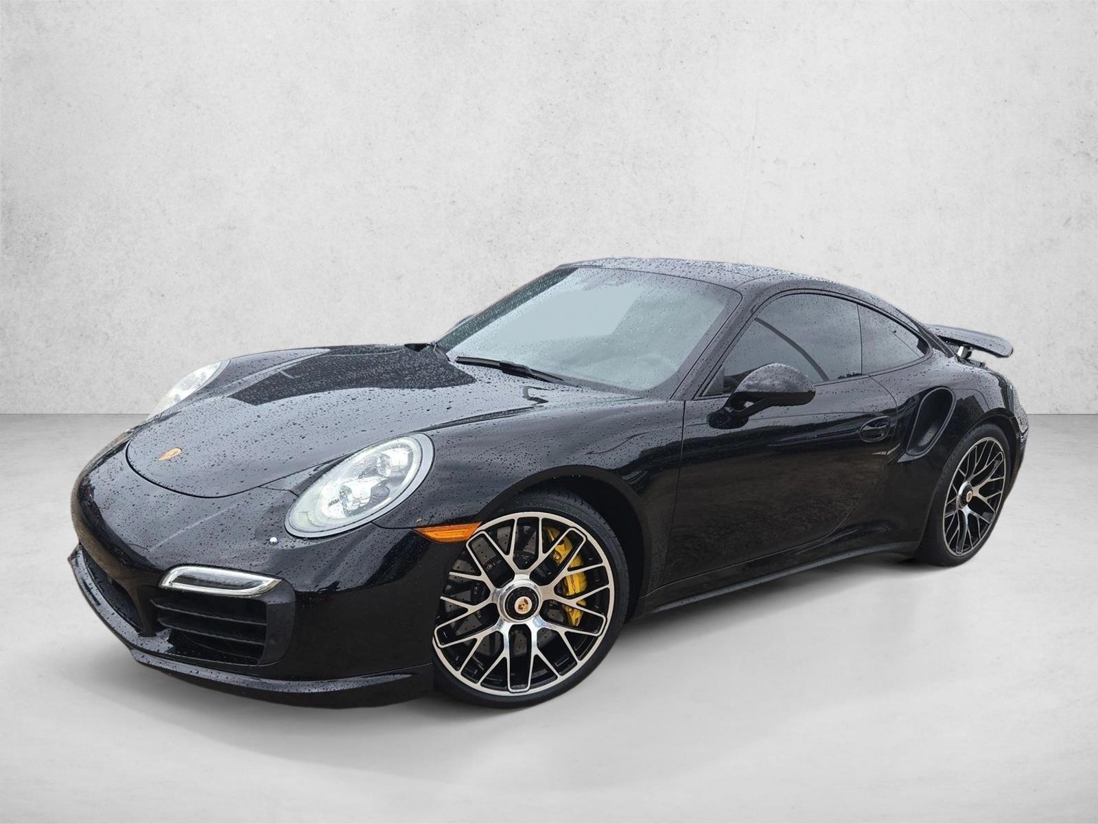 Thumbnail: 2015 Porsche 911 - 1