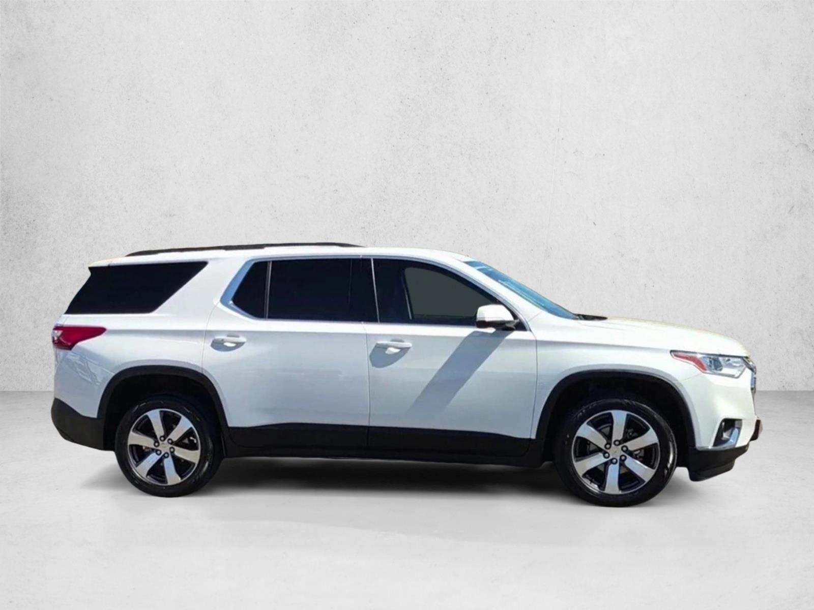 2020 Chevrolet Traverse 3LT - Photo 9