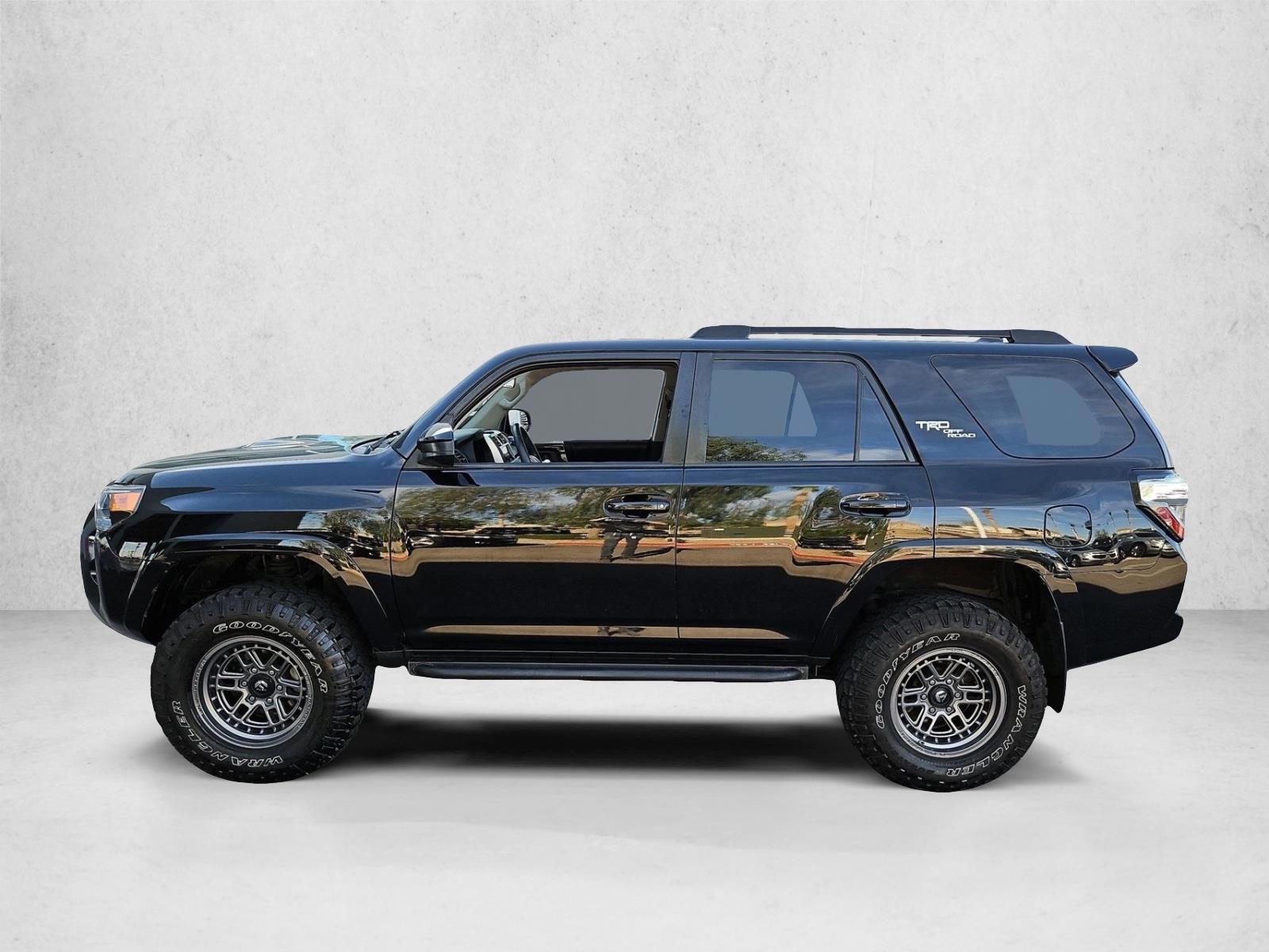Thumbnail: 2019 Toyota 4Runner - 2
