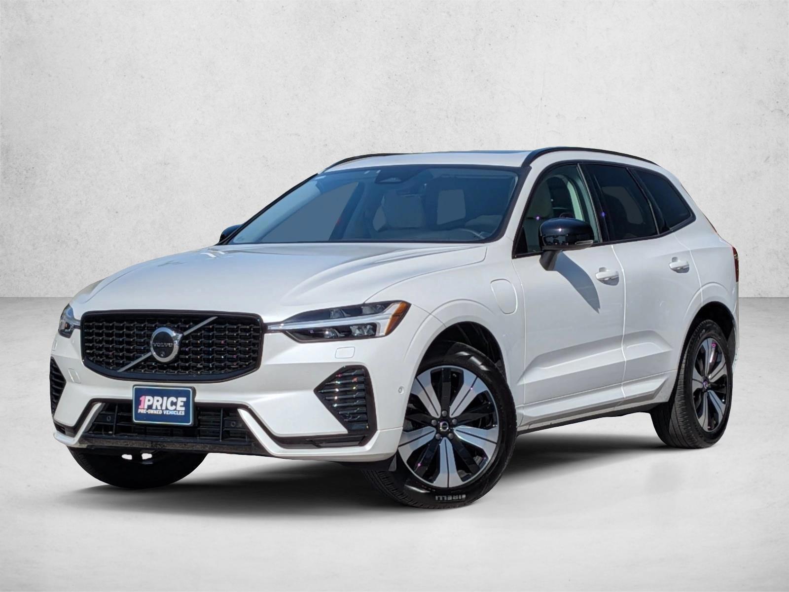 Thumbnail: 2024 Volvo XC60 - 1