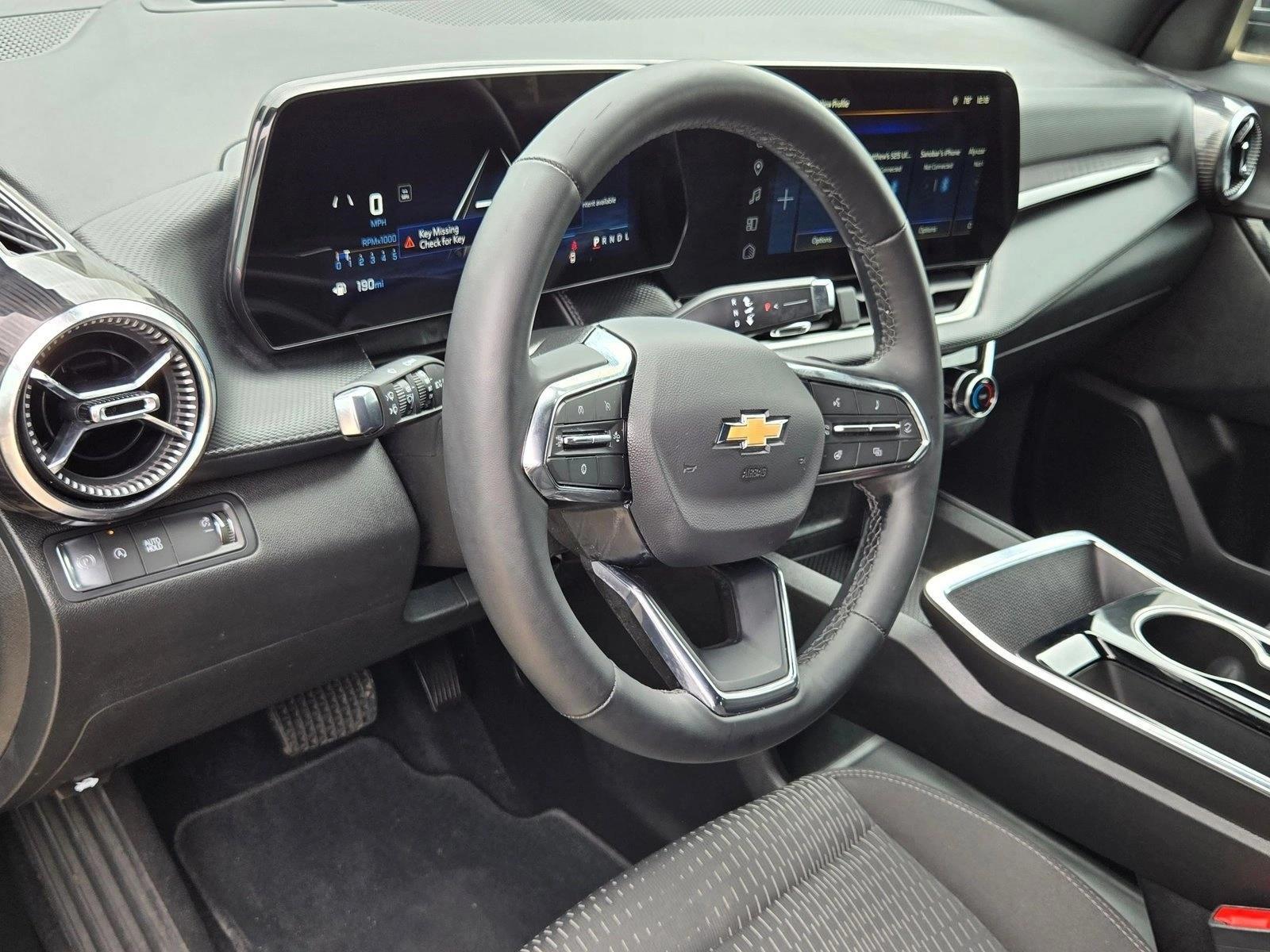Thumbnail: 2025 Chevrolet Equinox - 3