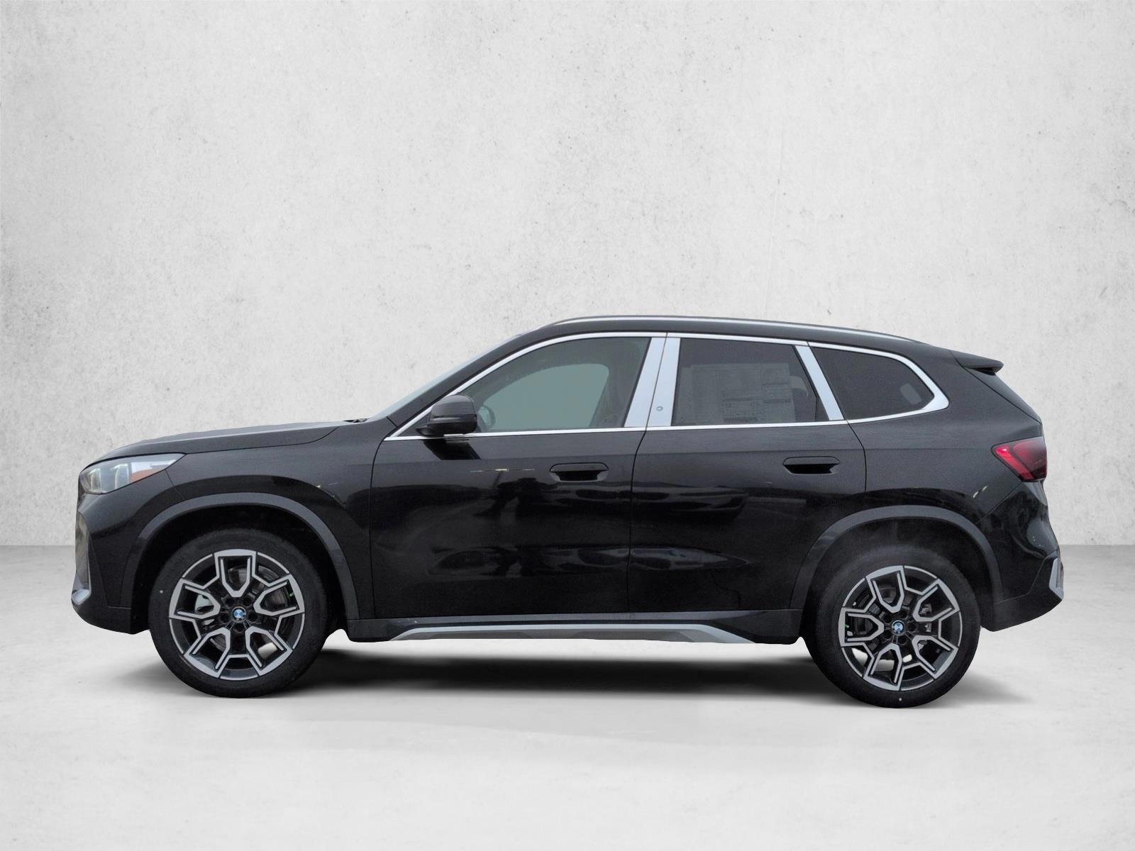 Thumbnail: 2026 BMW X1 - 2