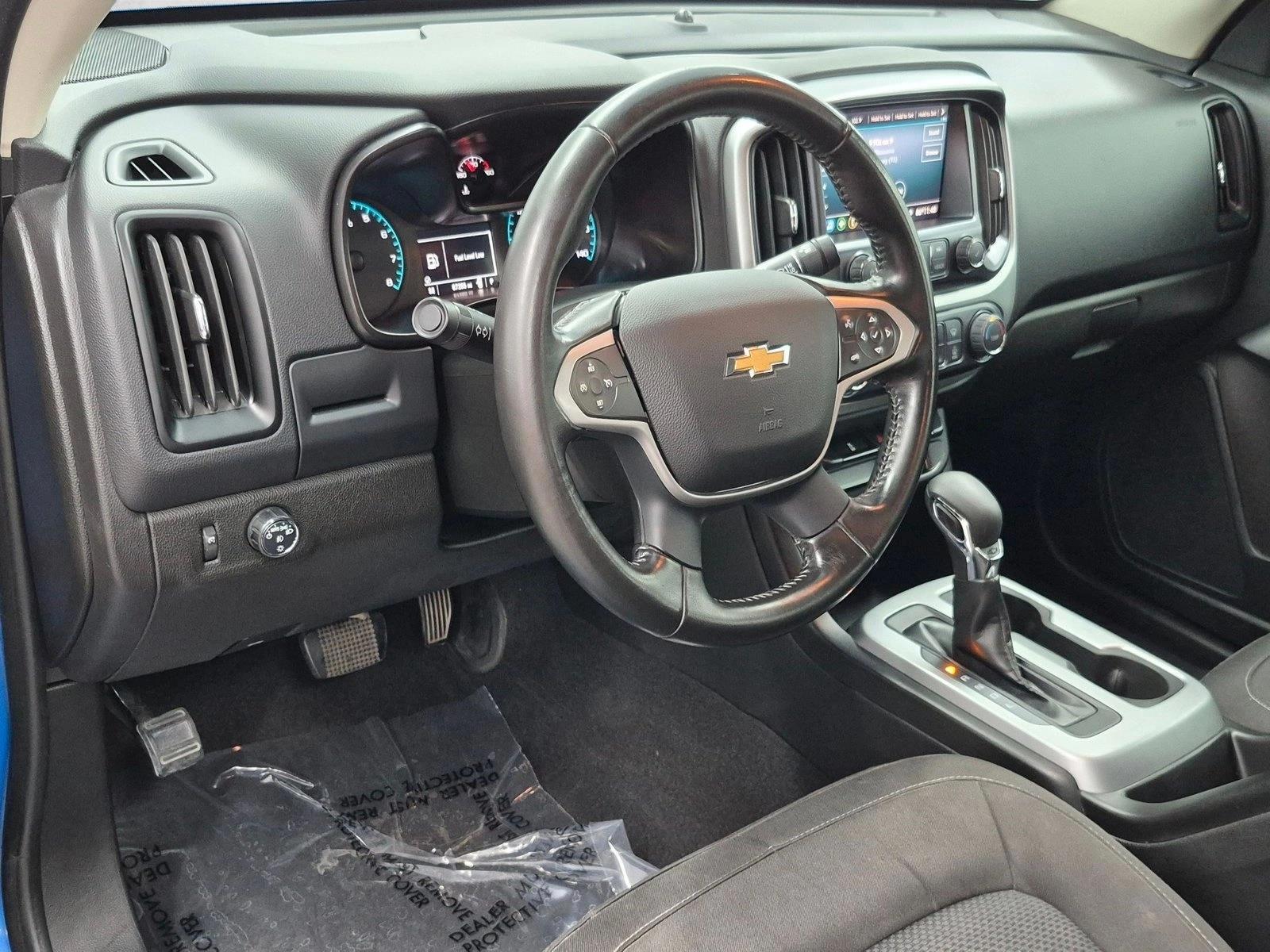 Thumbnail: 2022 Chevrolet Colorado - 3