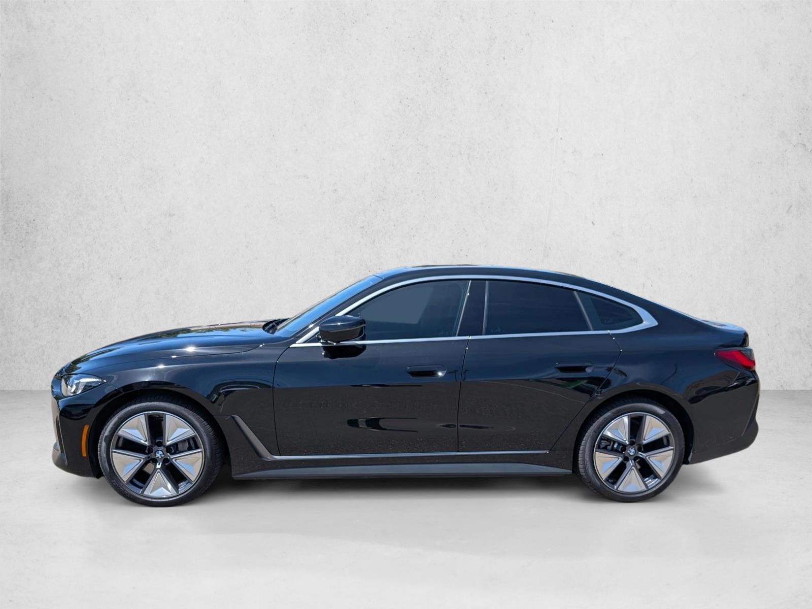 Thumbnail: 2025 BMW i4 - 2