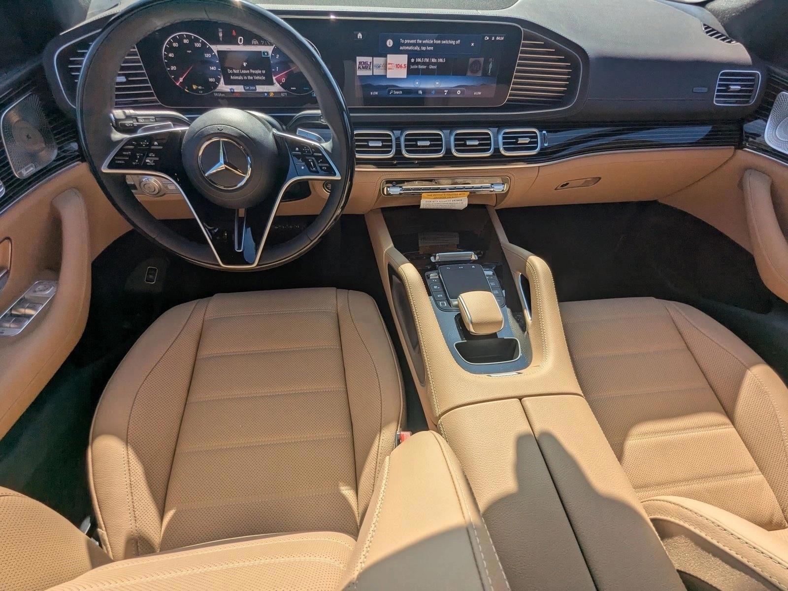 Thumbnail: 2026 Mercedes-Benz GLE - 3