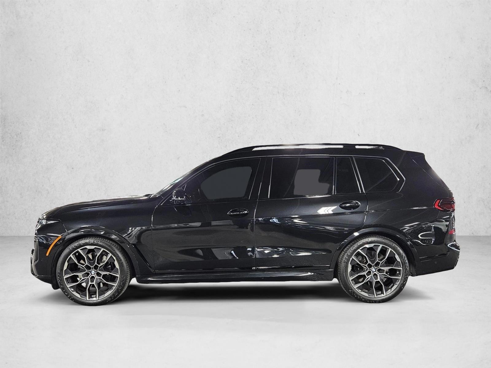 Thumbnail: 2024 BMW X7 - 2