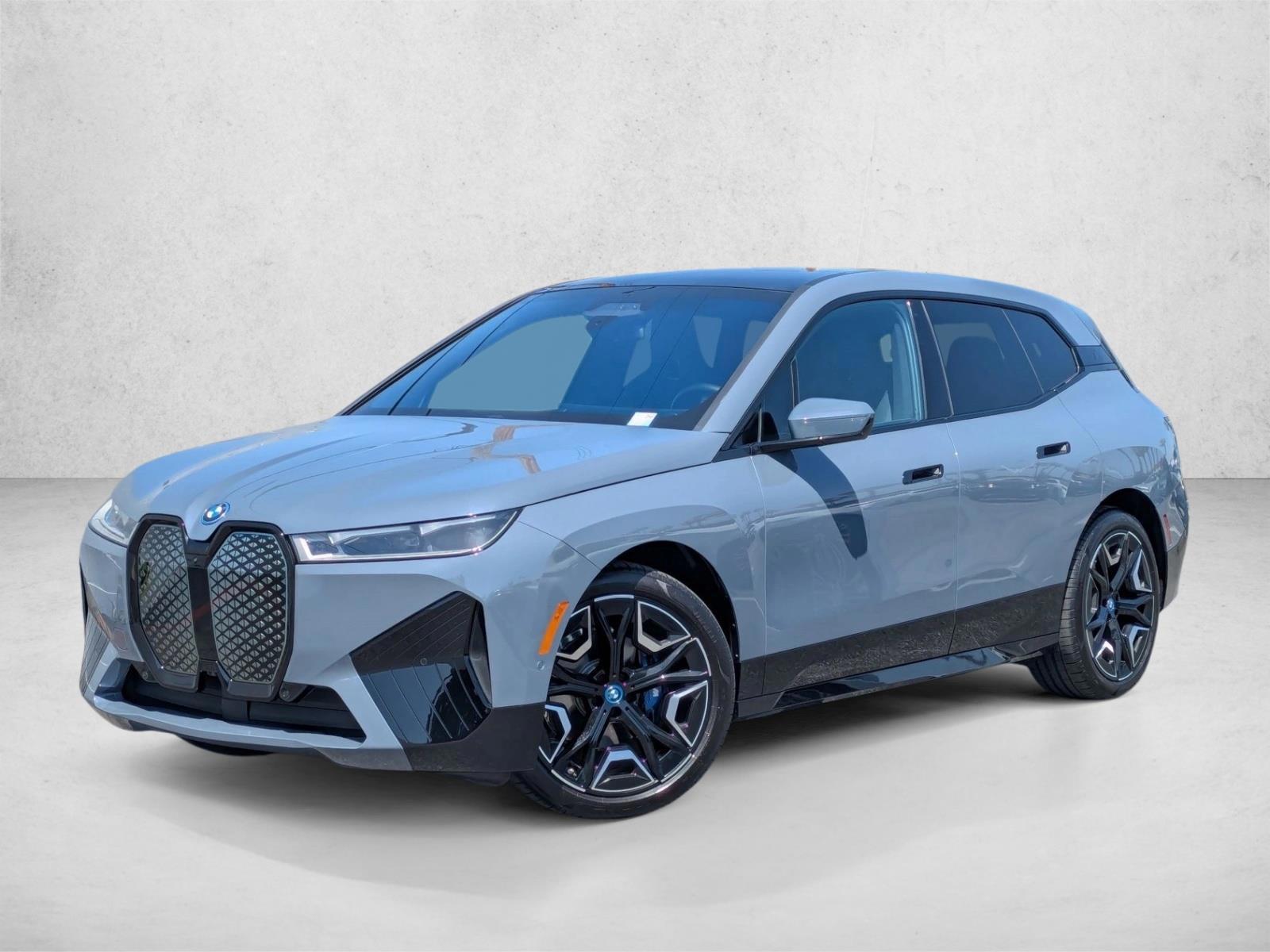 2025 BMW iX M60