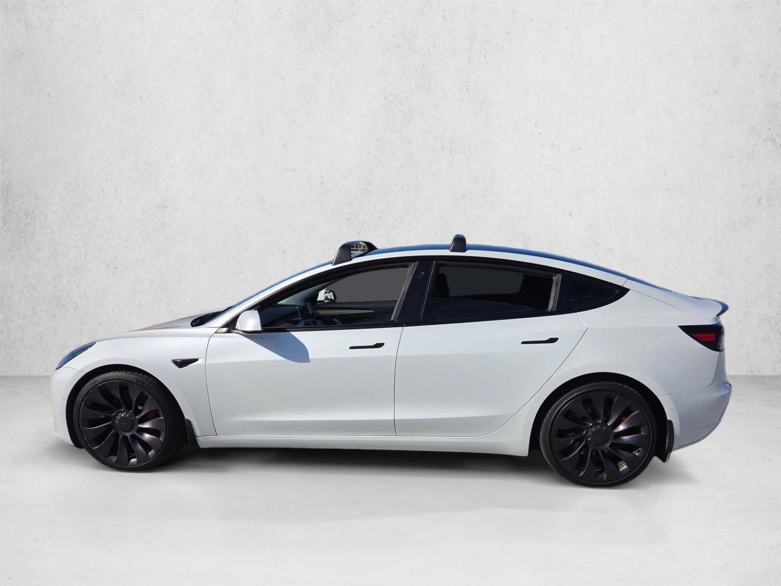 Thumbnail: 2022 Tesla Model 3 - 2