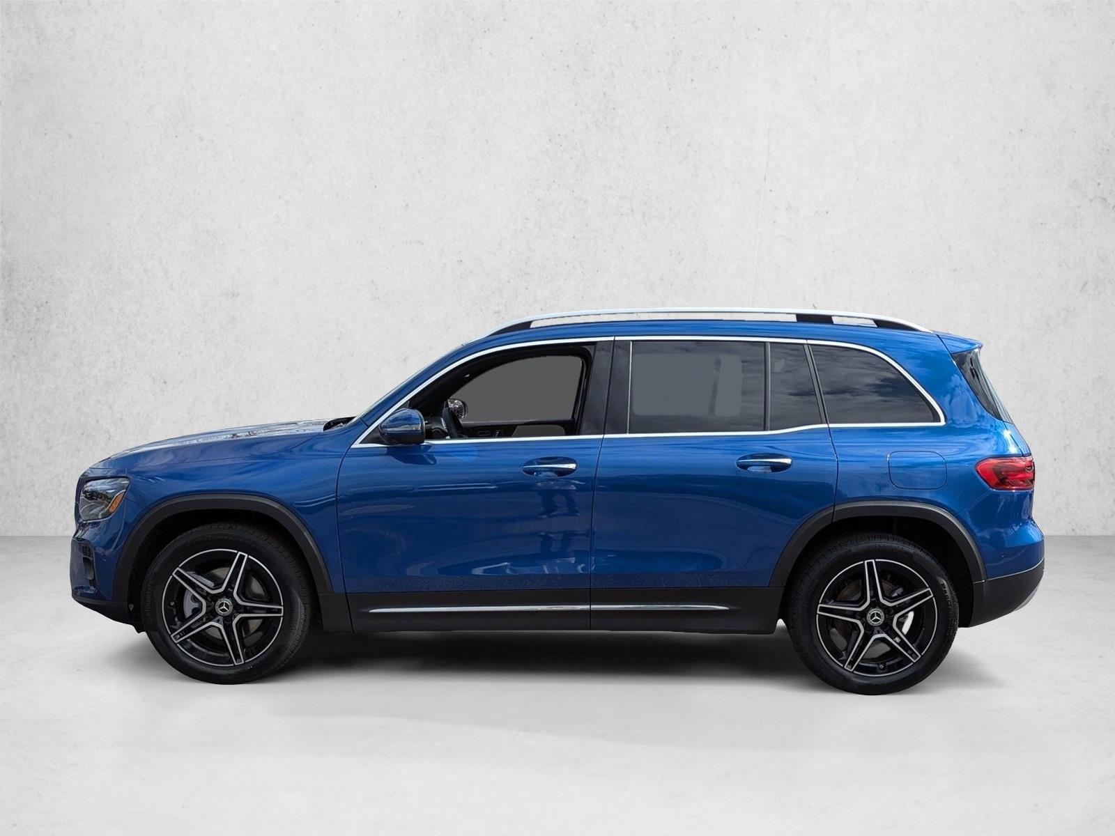 Thumbnail: 2026 Mercedes-Benz GLB - 2