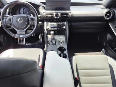 2022 Lexus IS