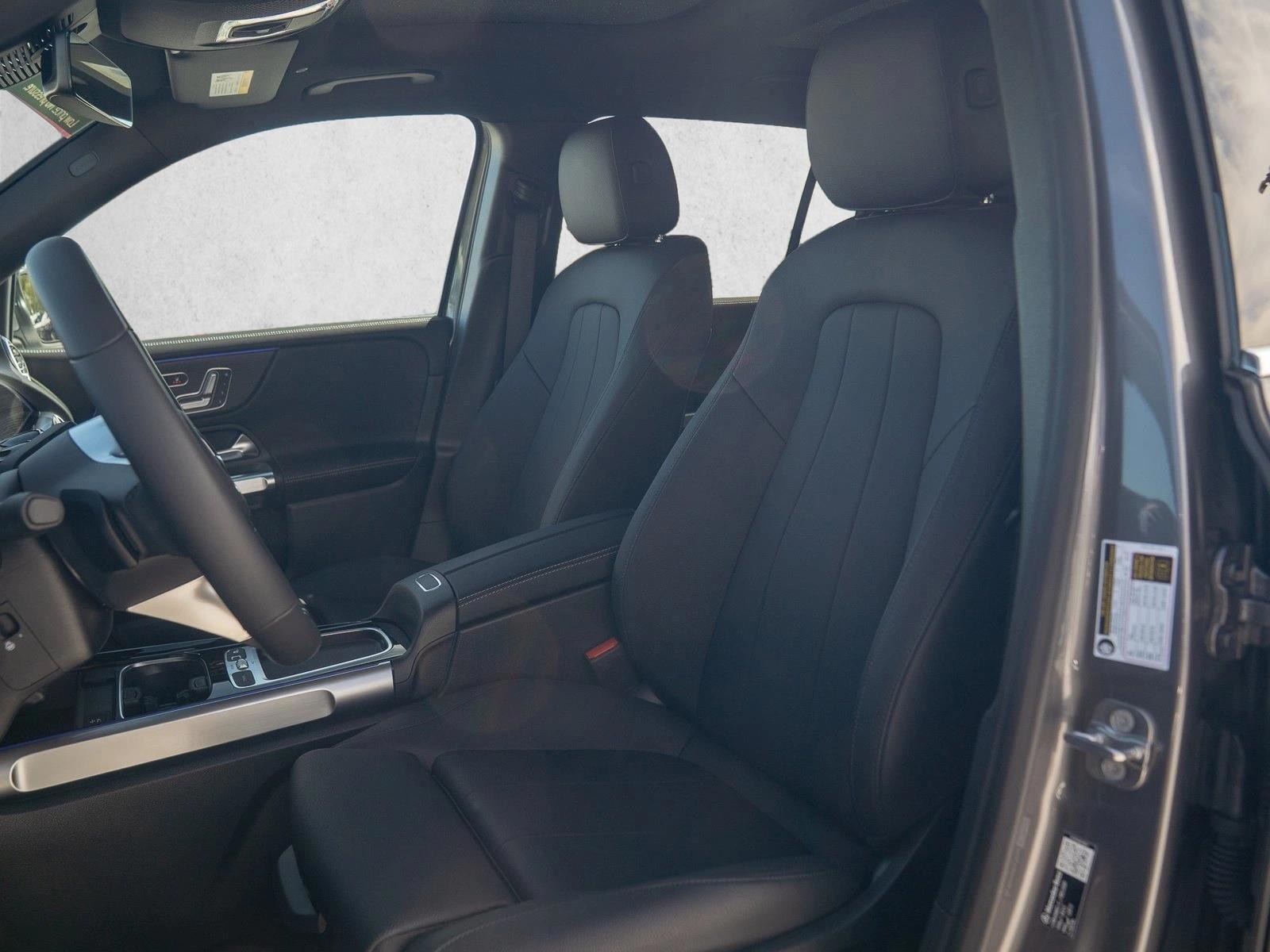 2026 Mercedes-Benz GLB GLB 250 - Photo 17