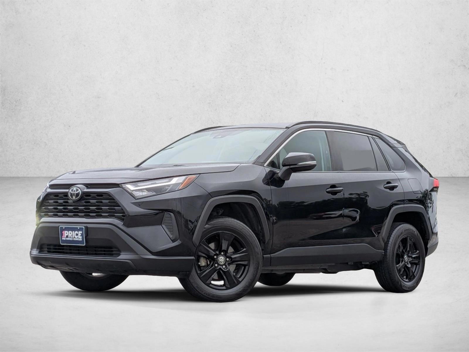 Thumbnail: 2022 Toyota RAV4 - 1