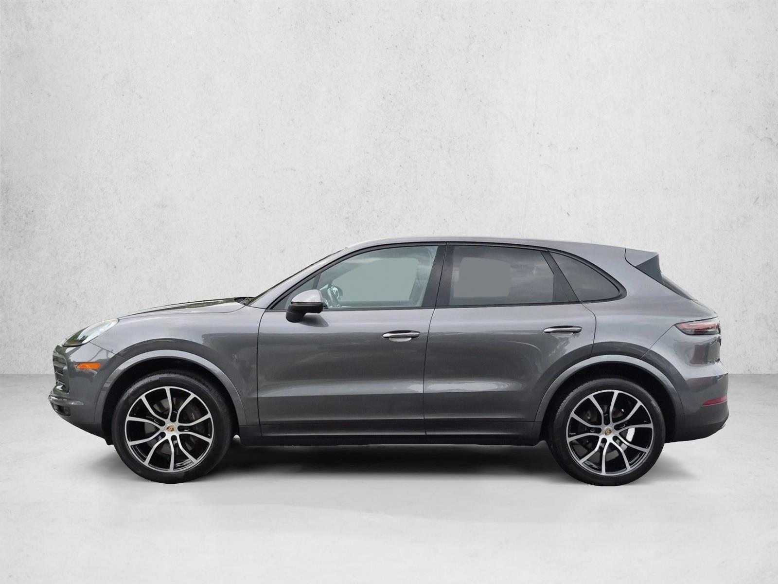 Thumbnail: 2023 Porsche Cayenne - 2