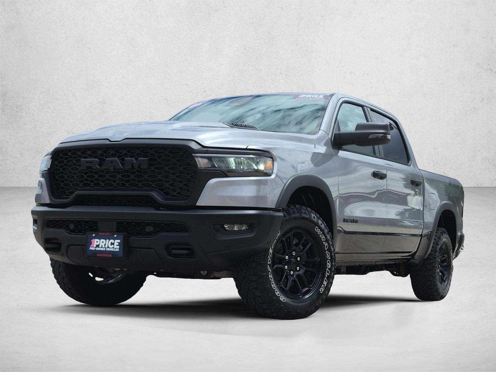 Thumbnail: 2025 RAM 1500 - 1