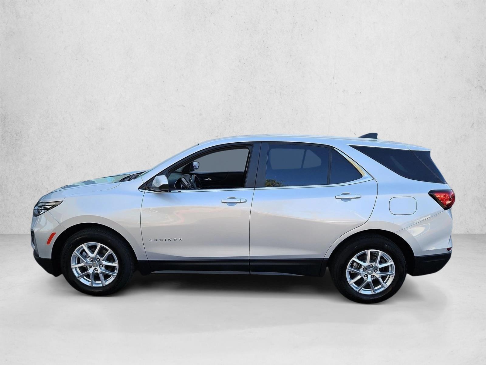 Thumbnail: 2022 Chevrolet Equinox - 2