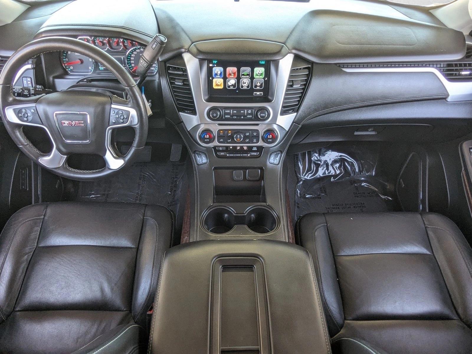 Thumbnail: 2020 GMC Yukon XL - 4