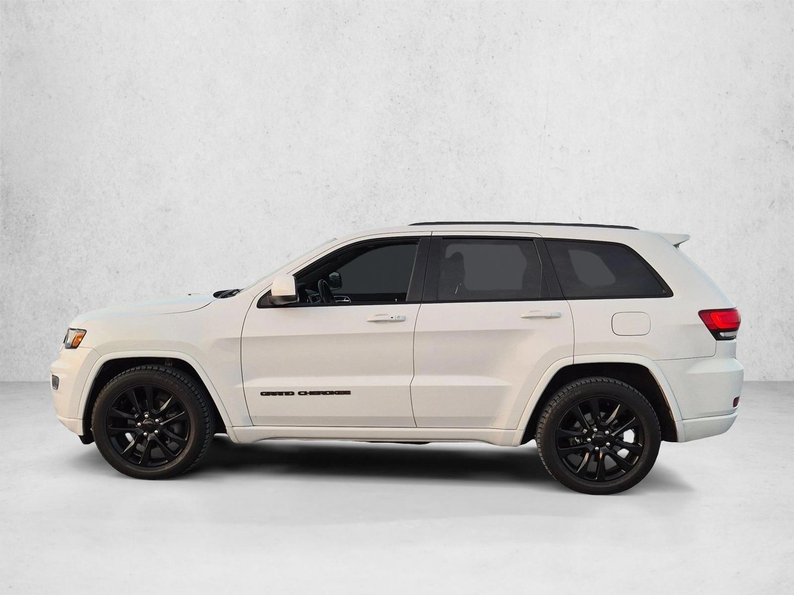 Thumbnail: 2018 Jeep Grand Cherokee - 2