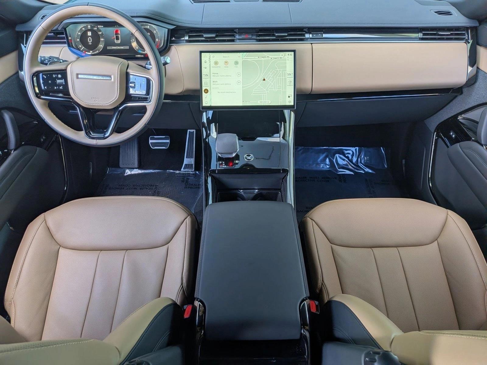 Thumbnail: 2026 Land Rover Range Rover Sport - 4