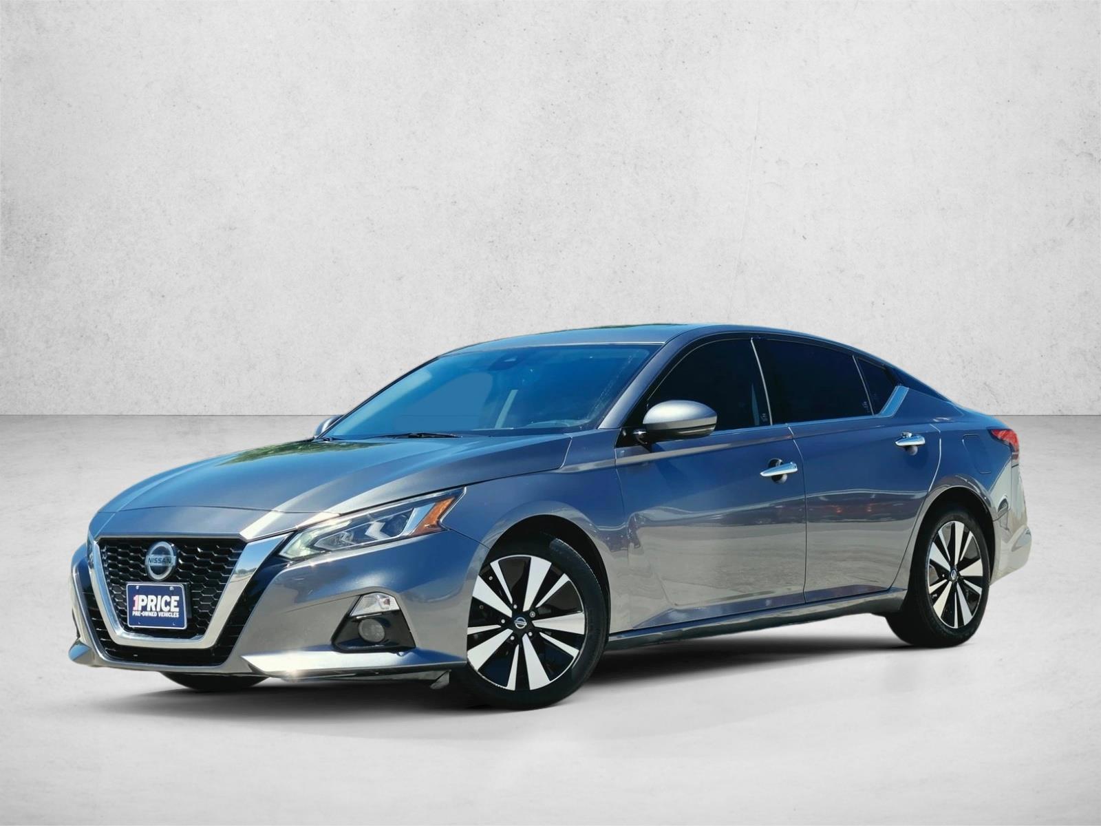 Thumbnail: 2020 Nissan Altima - 1