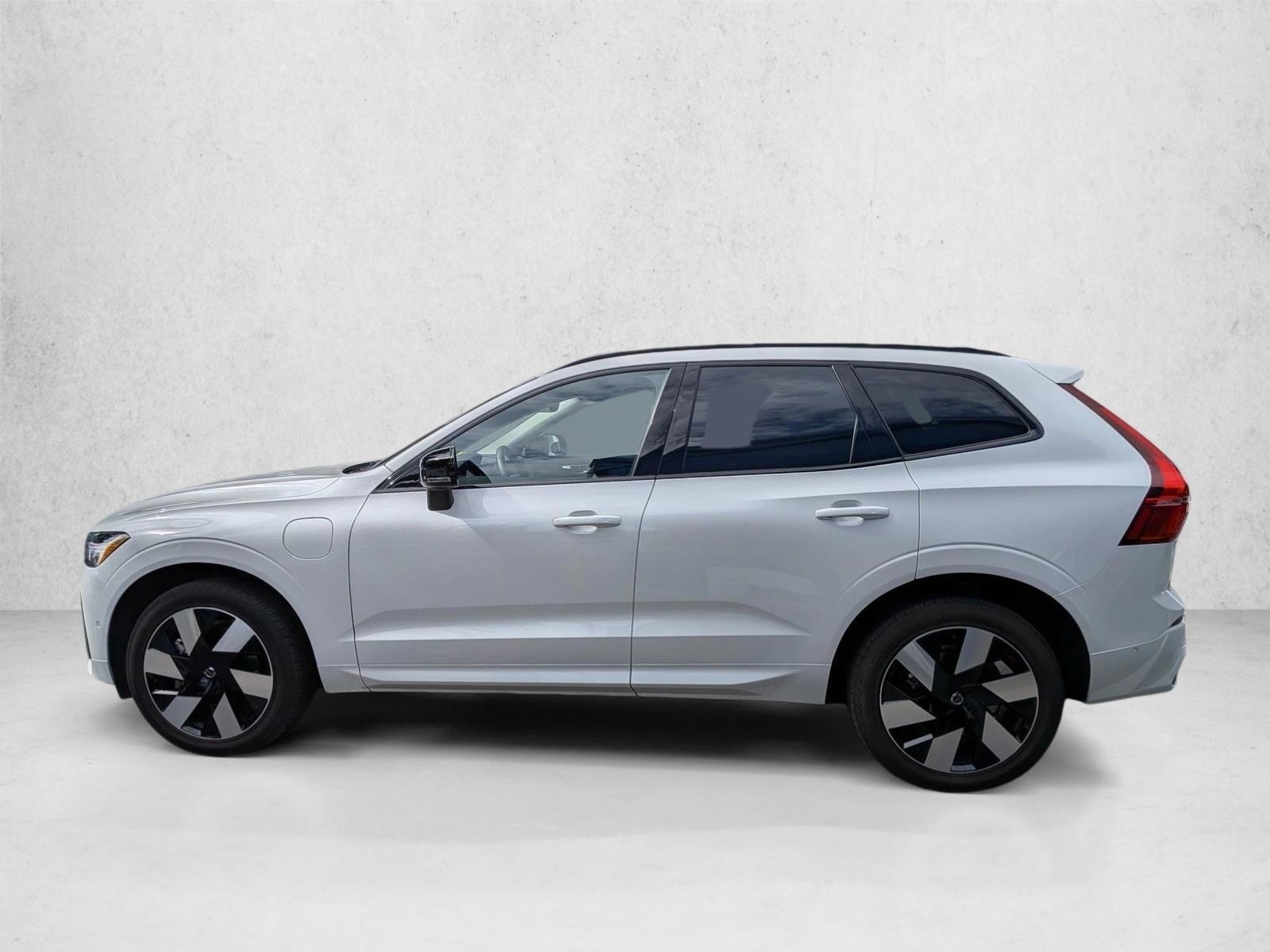 Thumbnail: 2025 Volvo XC60 - 2