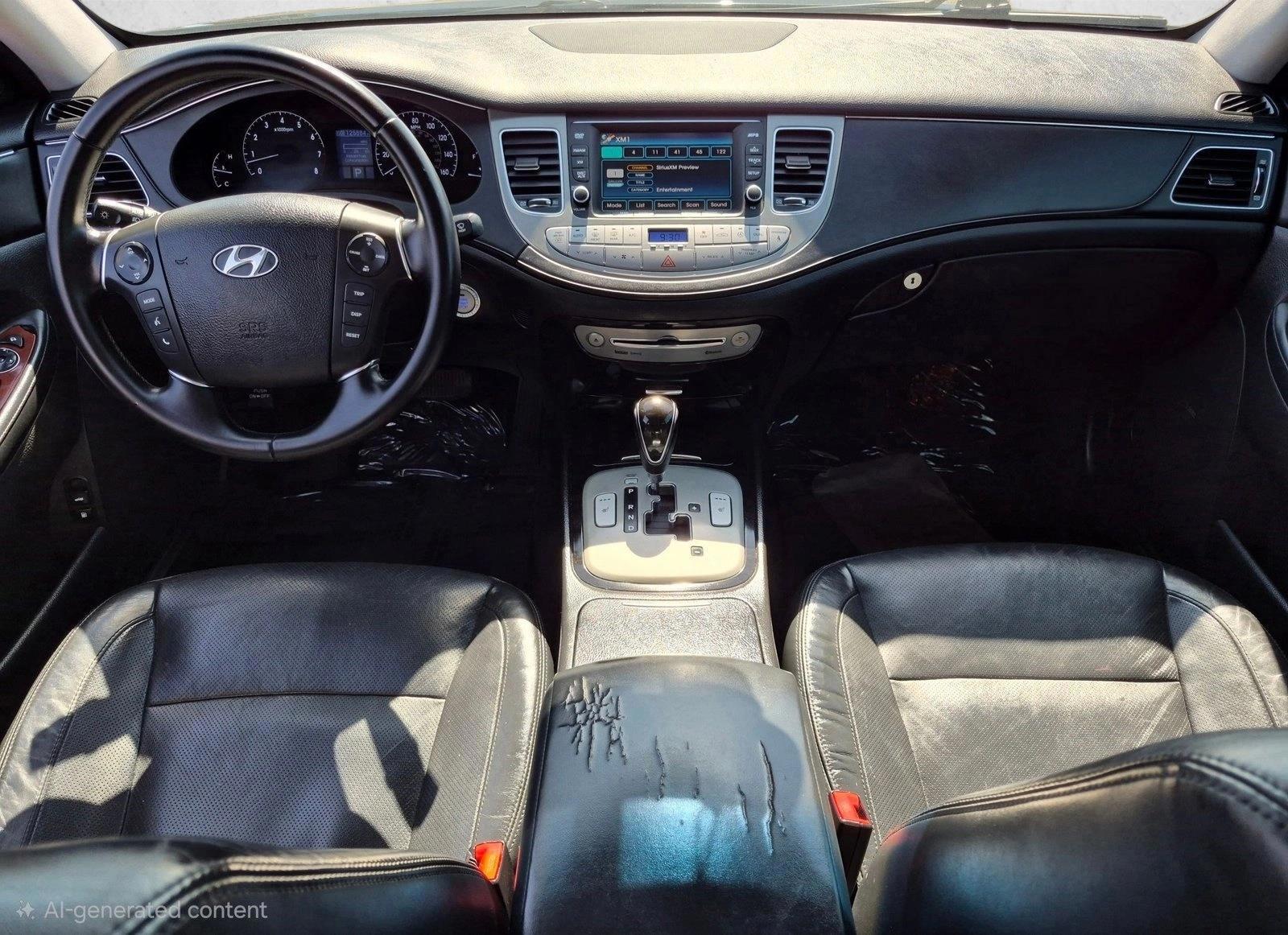 Thumbnail: 2013 Hyundai Genesis - 3