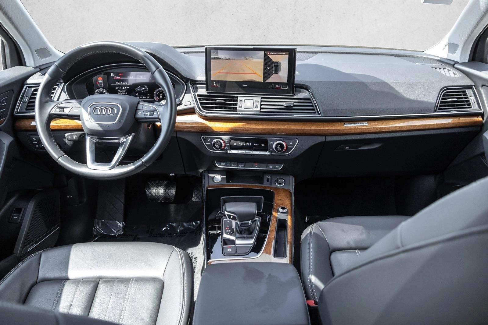 Thumbnail: 2023 Audi Q5 - 4