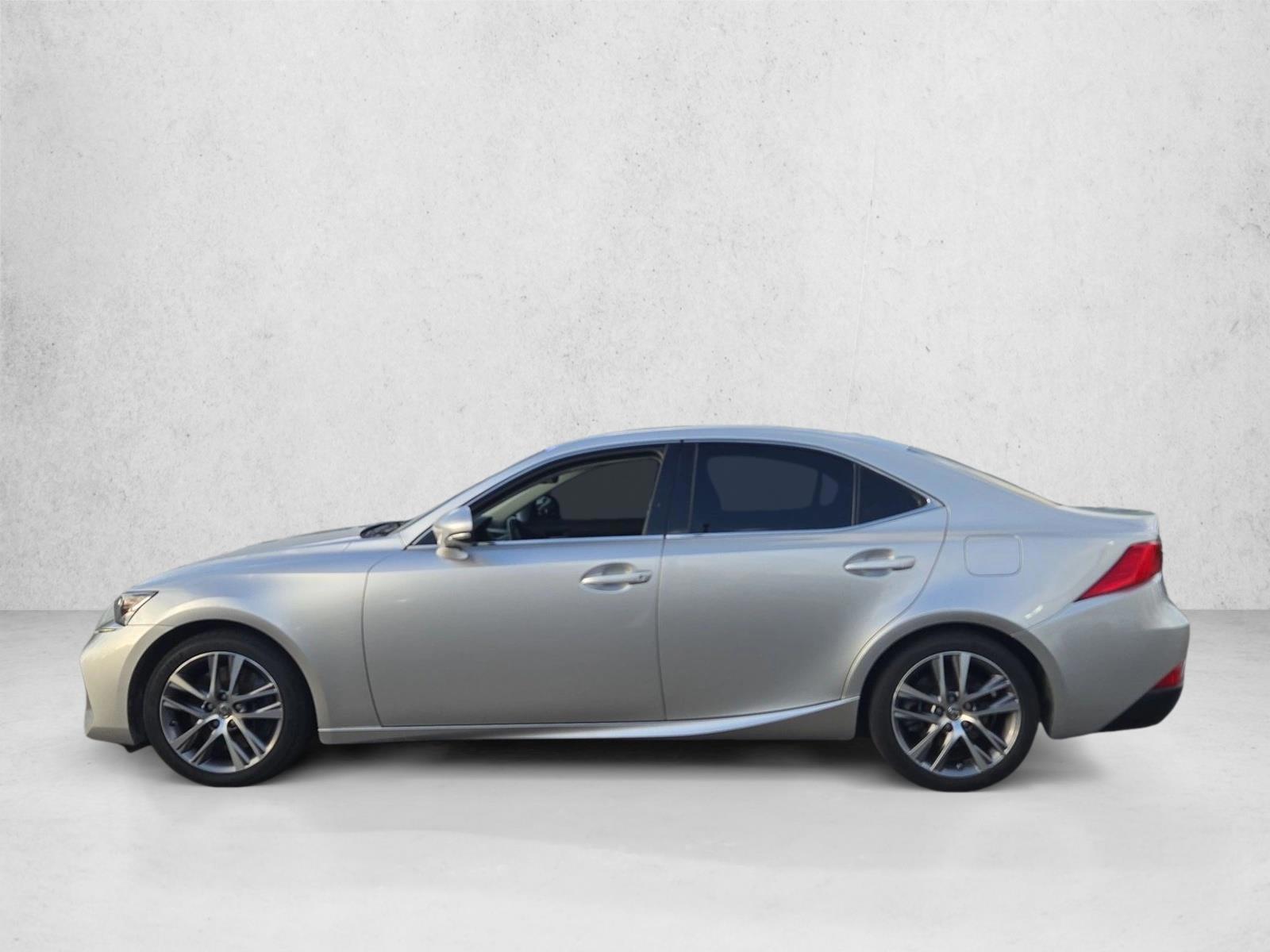 Thumbnail: 2019 Lexus IS - 2