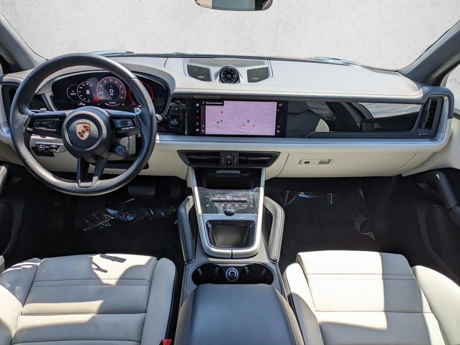 Thumbnail: 2024 Porsche Cayenne - 3