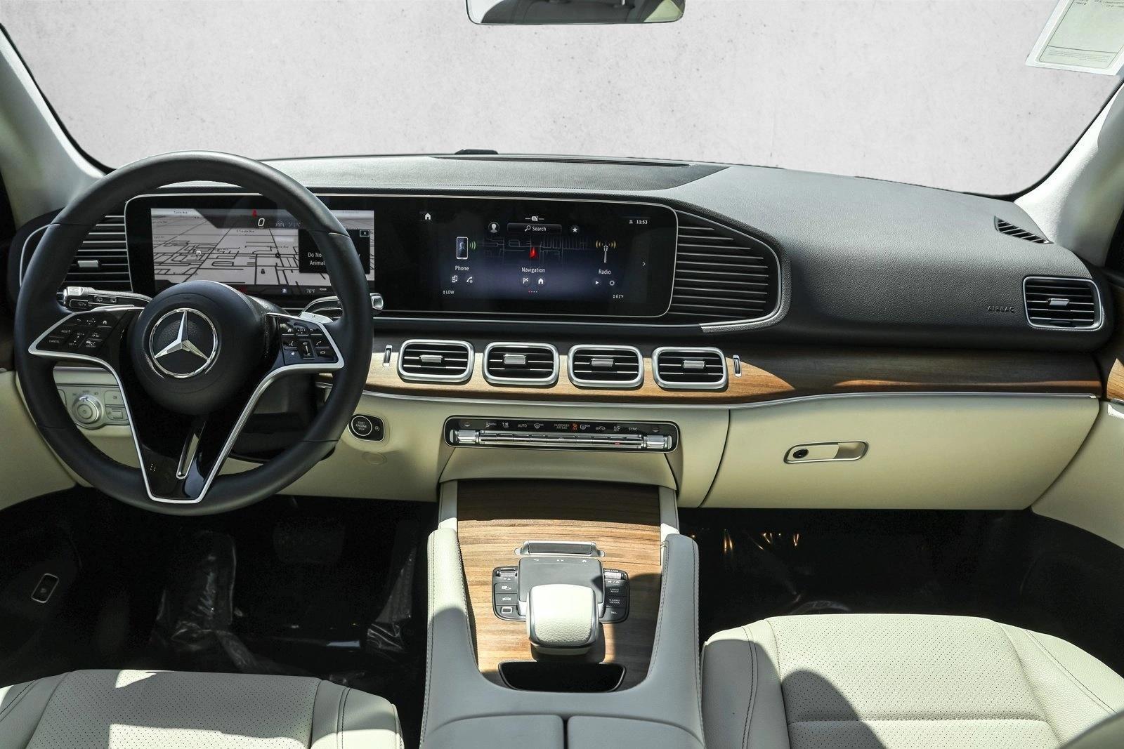Thumbnail: 2026 Mercedes-Benz GLE - 4