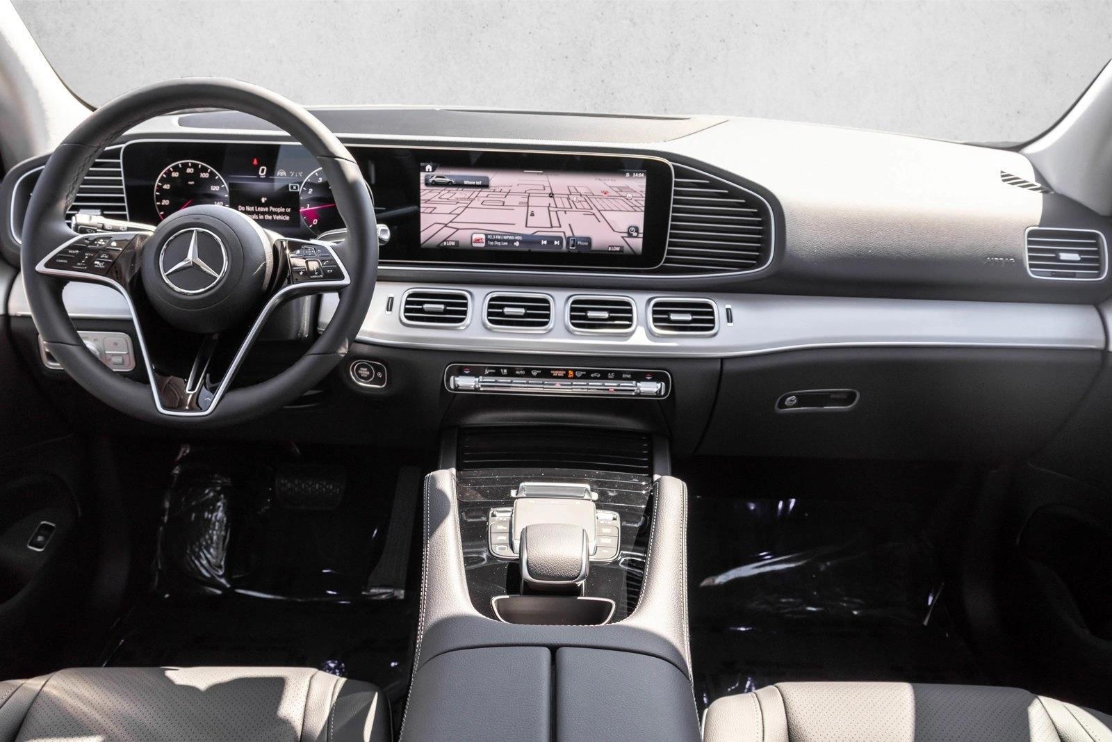 Thumbnail: 2026 Mercedes-Benz GLE - 4