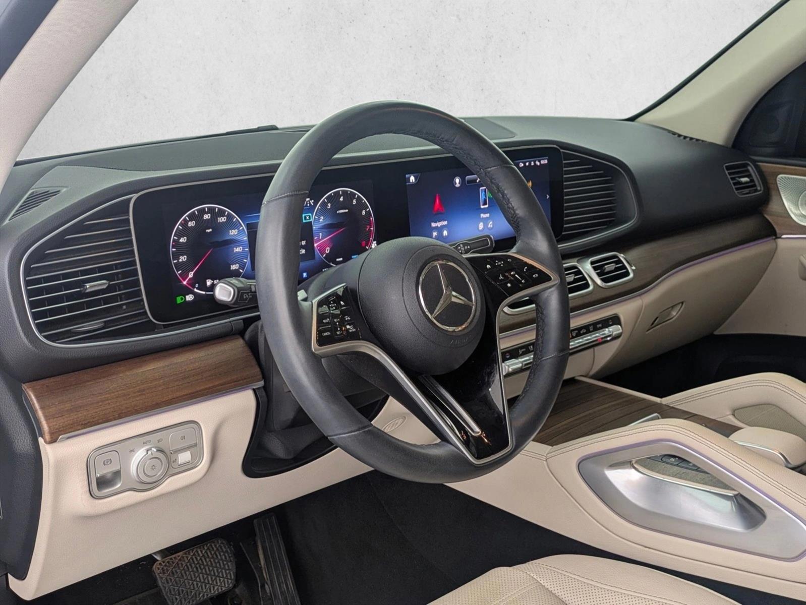 Thumbnail: 2024 Mercedes-Benz GLE - 3