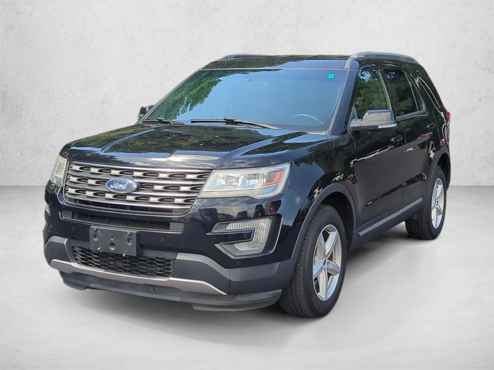 Thumbnail: 2016 Ford Explorer - 1