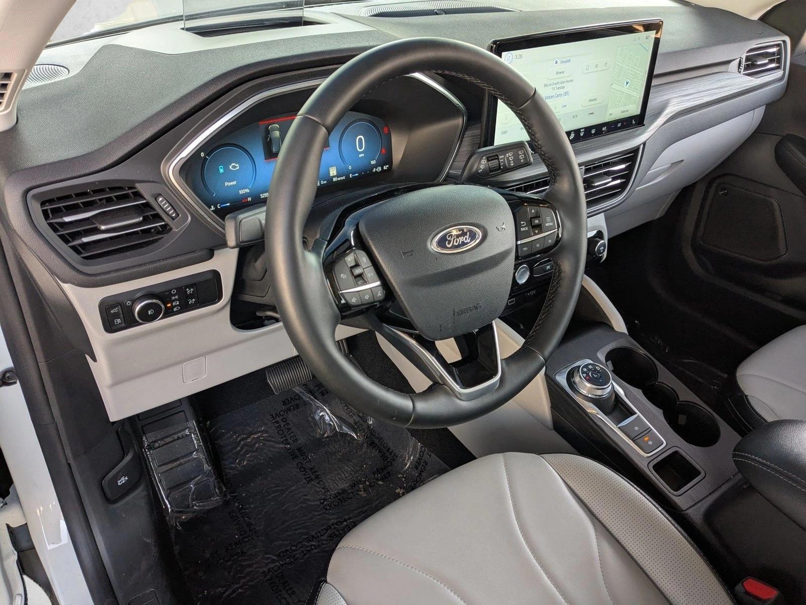 Thumbnail: 2025 Ford Escape - 3