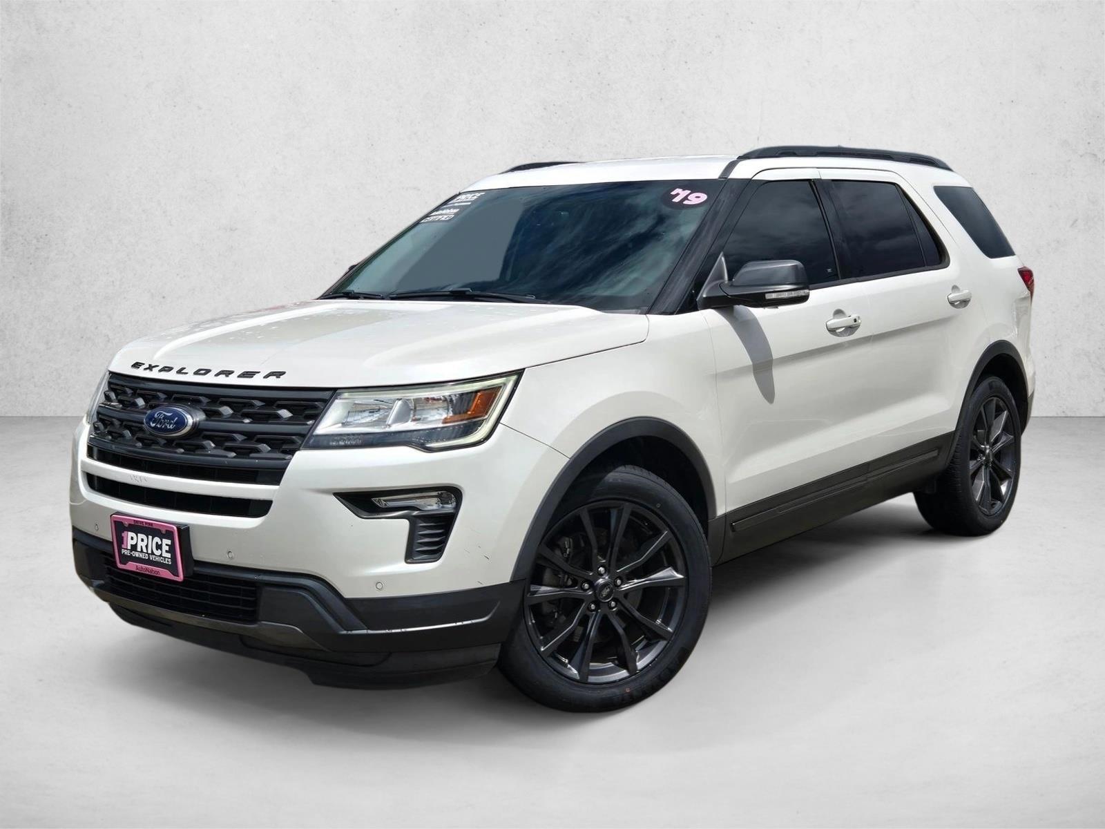 Thumbnail: 2019 Ford Explorer - 1