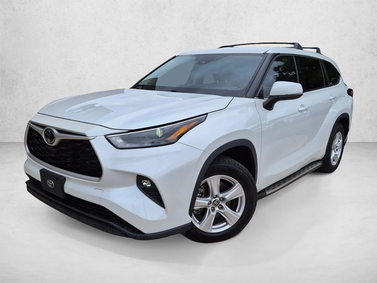Thumbnail: 2022 Toyota Highlander - 1