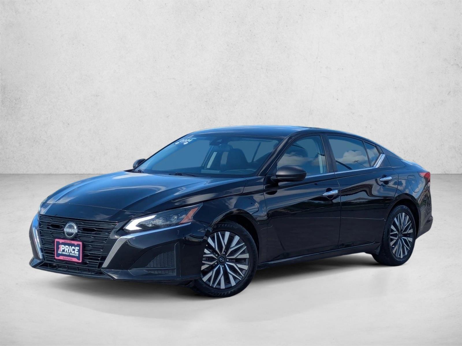 Thumbnail: 2024 Nissan Altima - 1