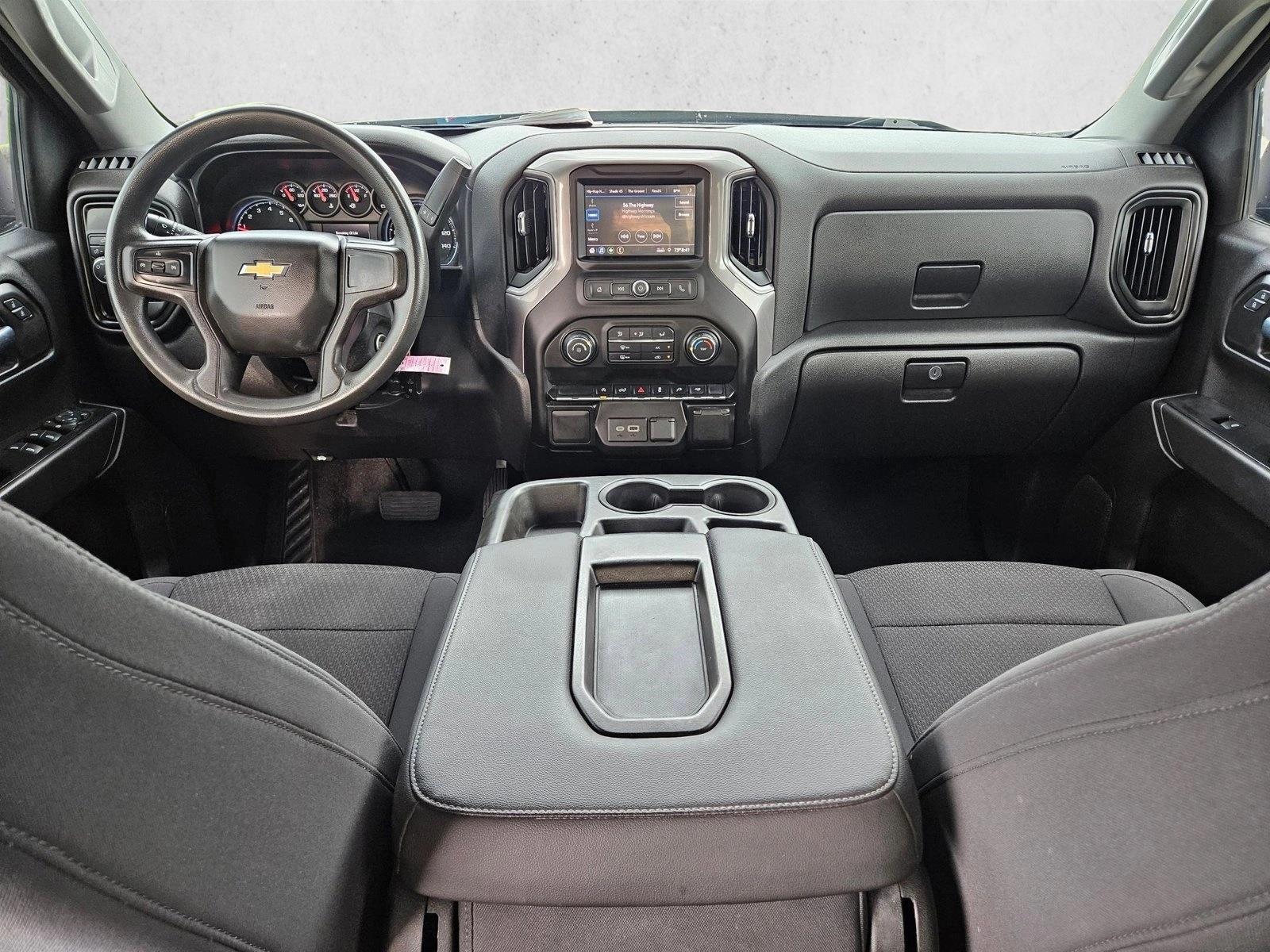 Thumbnail: 2021 Chevrolet Silverado 1500 - 3