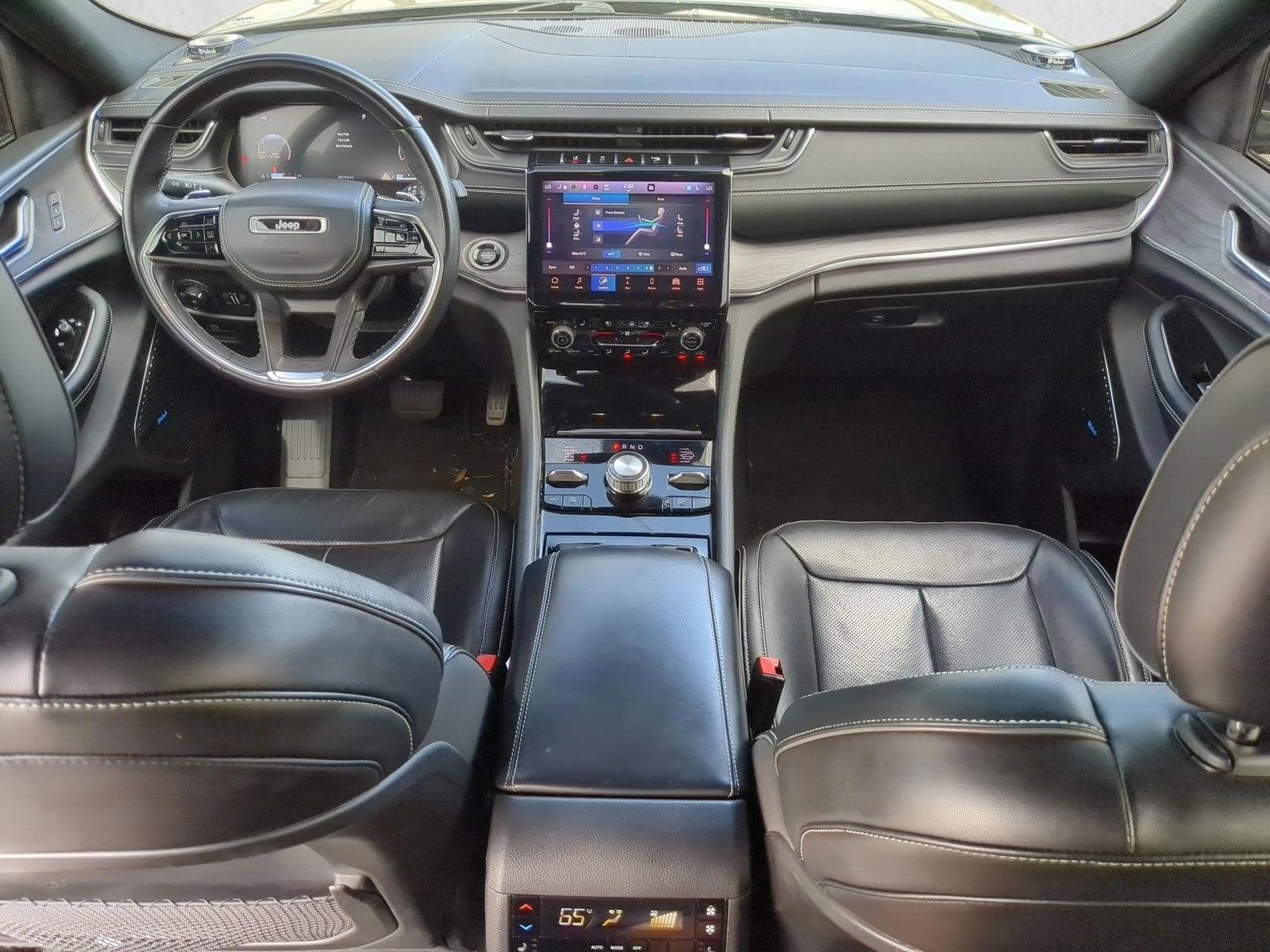 Thumbnail: 2022 Jeep Grand Cherokee L - 3