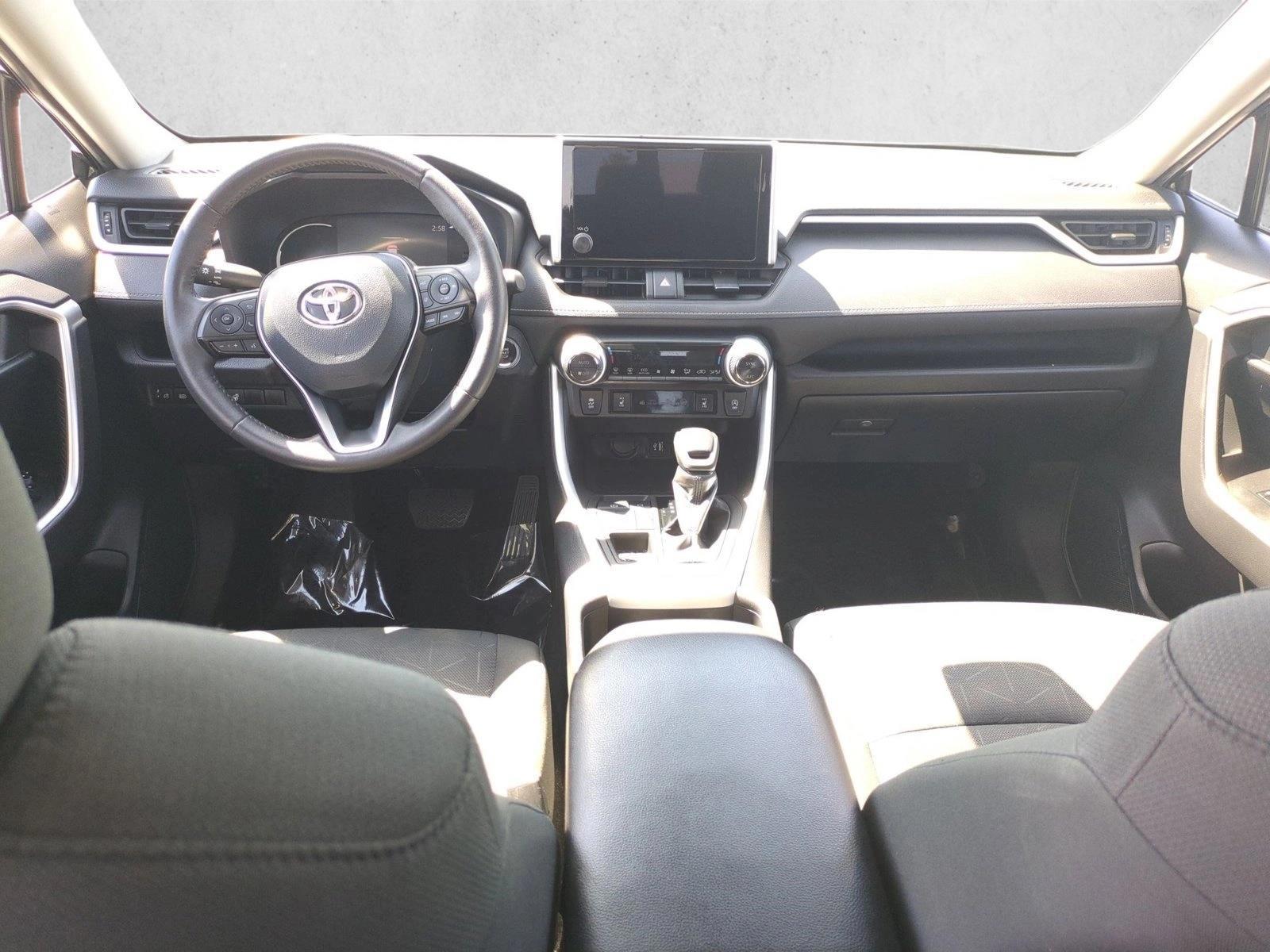 Thumbnail: 2024 Toyota RAV4 - 3