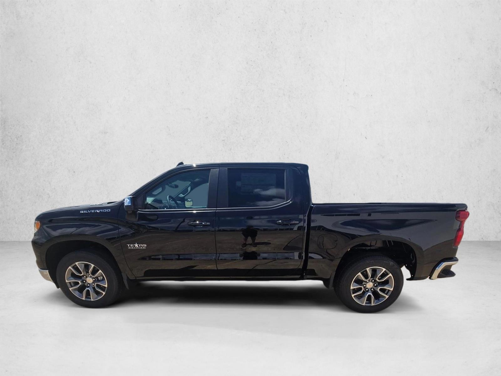 Thumbnail: 2026 Chevrolet Silverado 1500 - 2