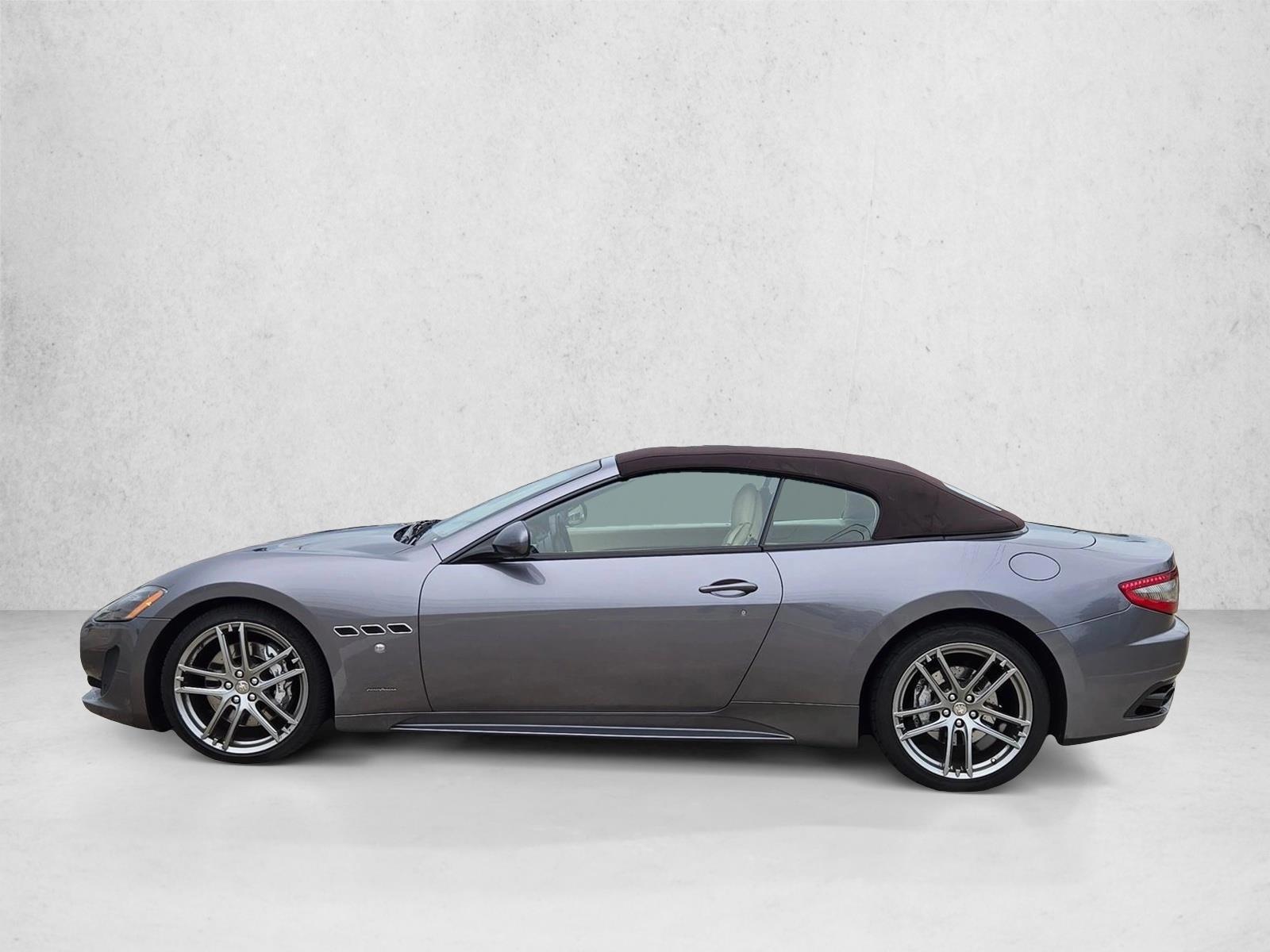 Thumbnail: 2015 Maserati GranTurismo - 2