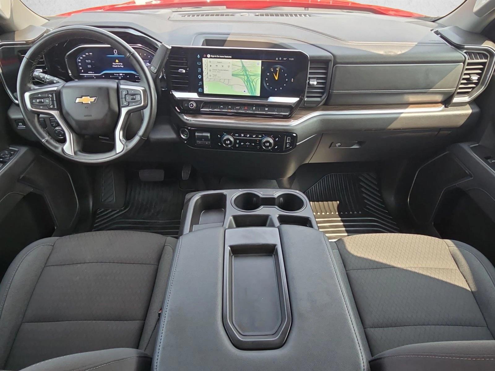 Thumbnail: 2025 Chevrolet Silverado 1500 - 4