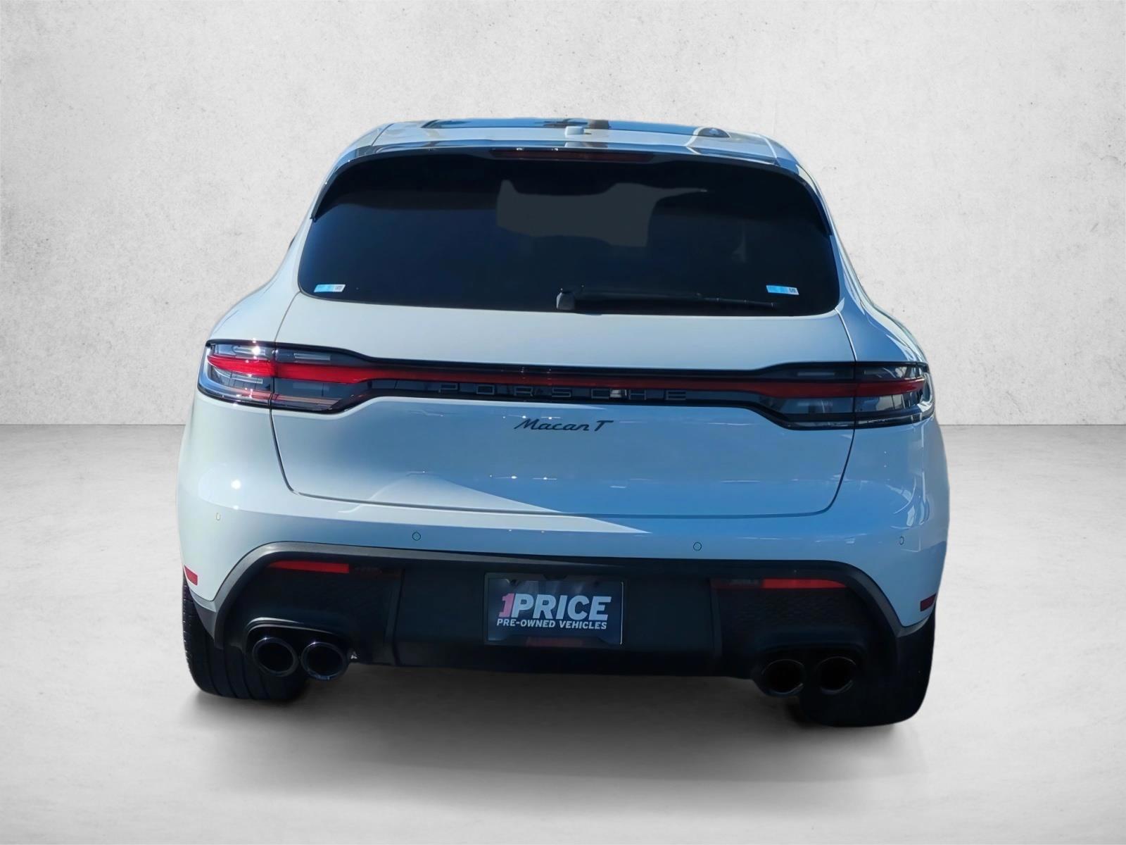 2025 Porsche Macan T - Photo 7