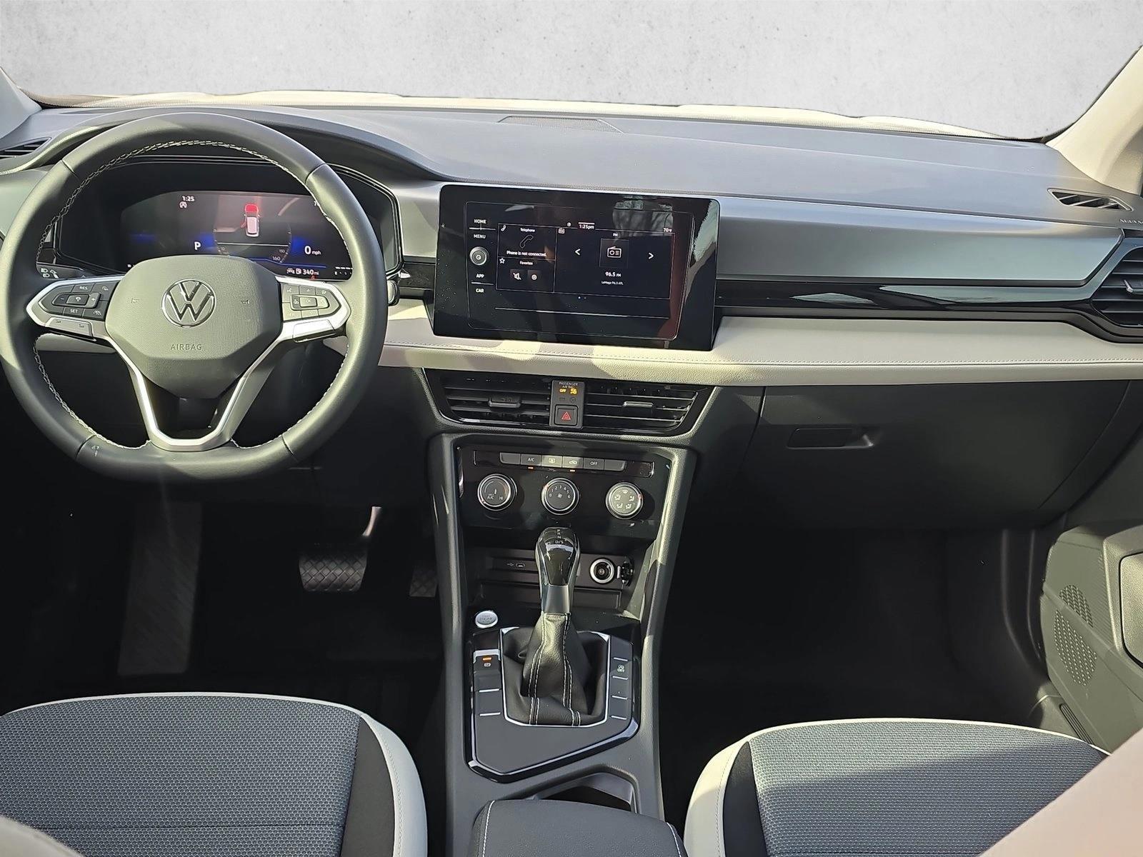 Thumbnail: 2026 Volkswagen Taos - 3