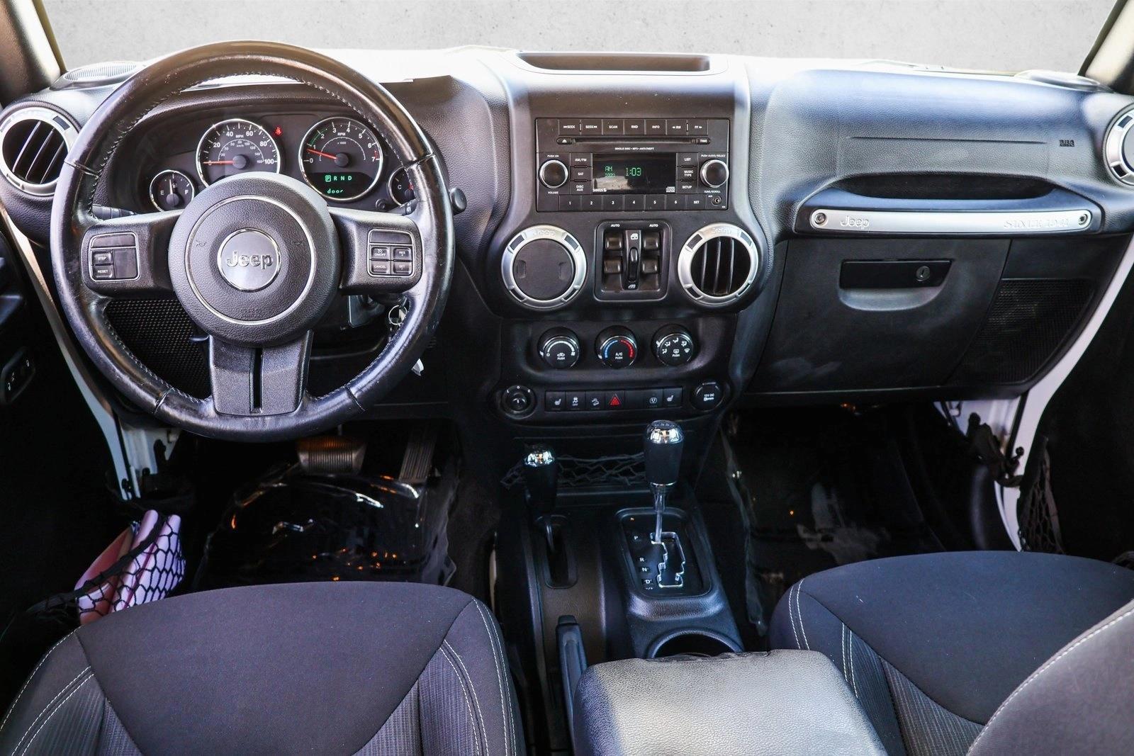 Thumbnail: 2017 Jeep Wrangler - 4
