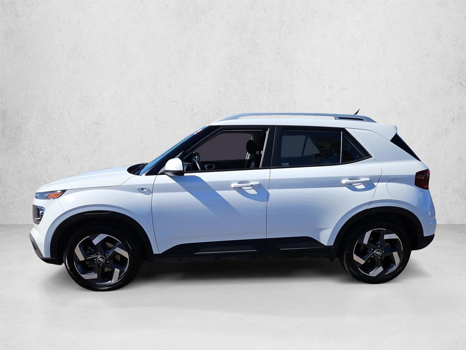 Thumbnail: 2025 Hyundai Venue - 2